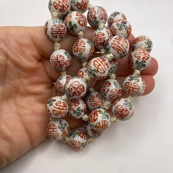 Strand of 37 Chinese Porcelain Hand Painted Red Green White Beads Craft Jewelry - Picture 5 of 5
